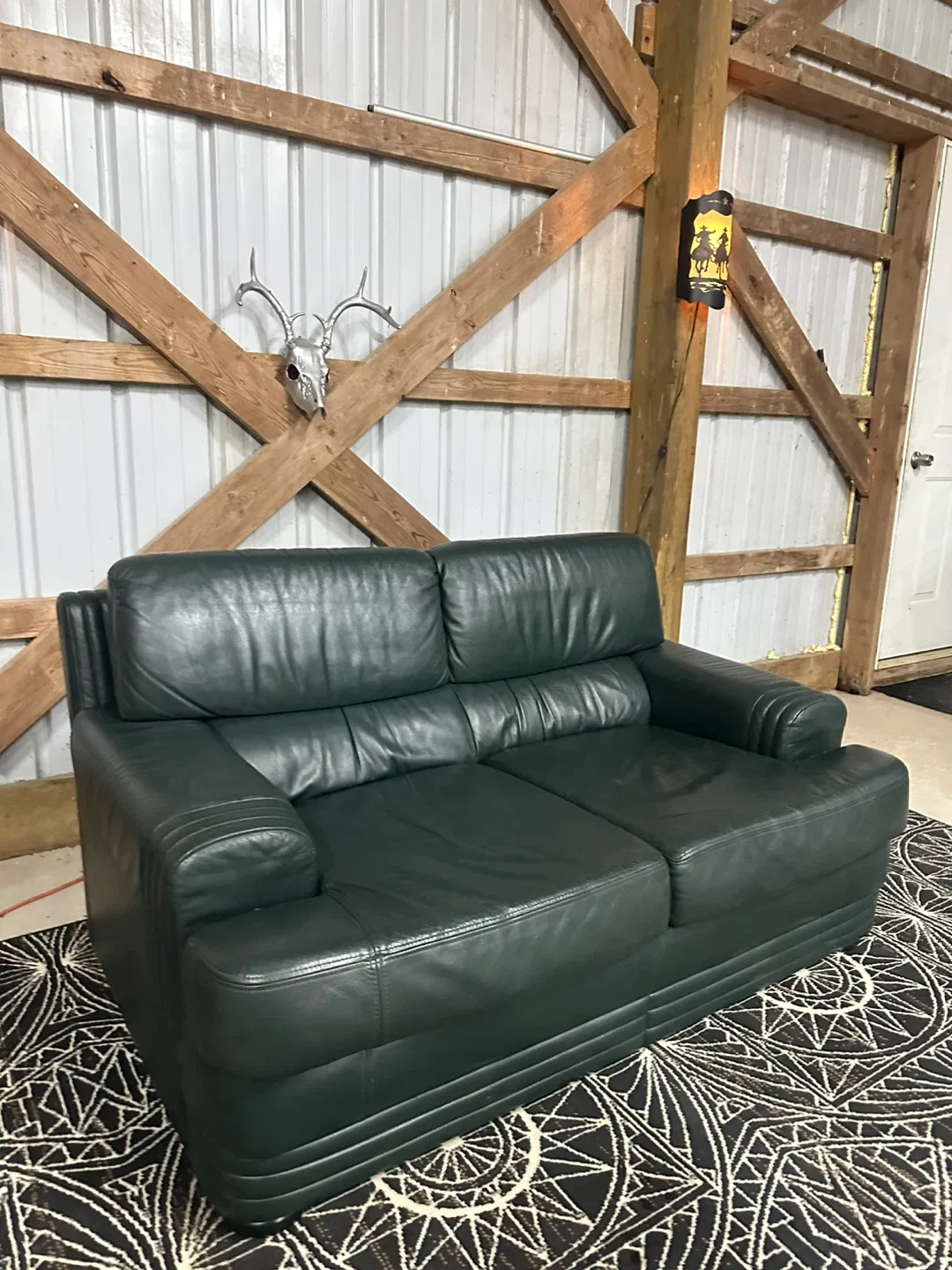 *Delivery Available* EuroSense green leather Sofa 🛋️ image indicator(2)