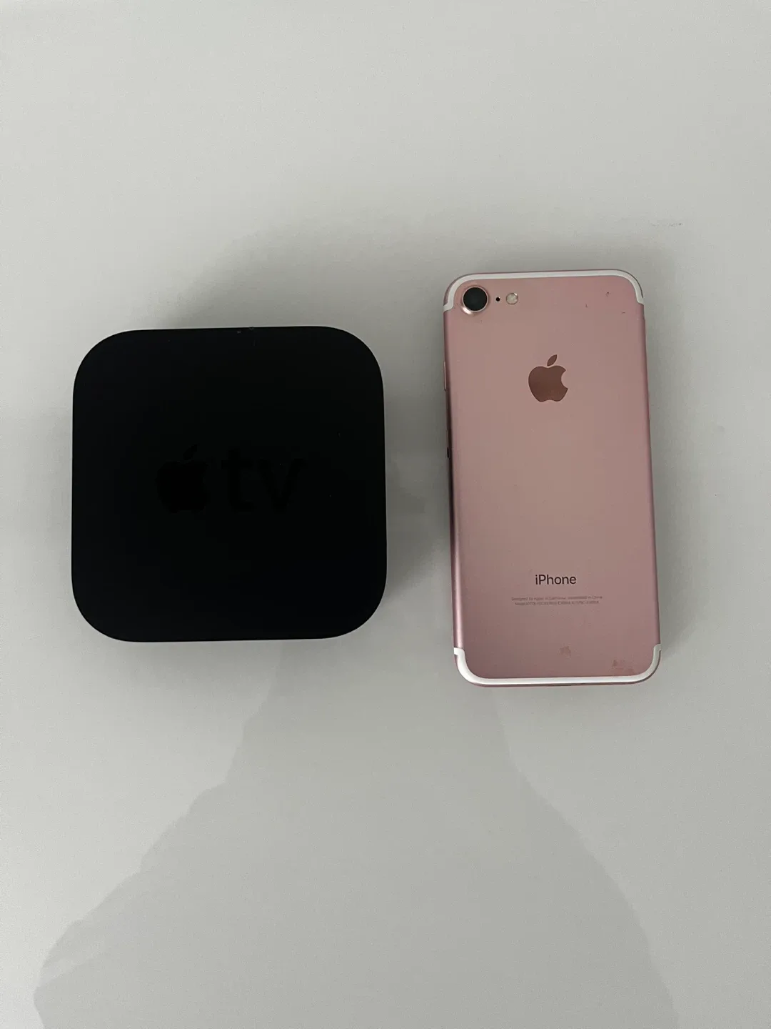 Apple iPhone 7 & Apple TV
