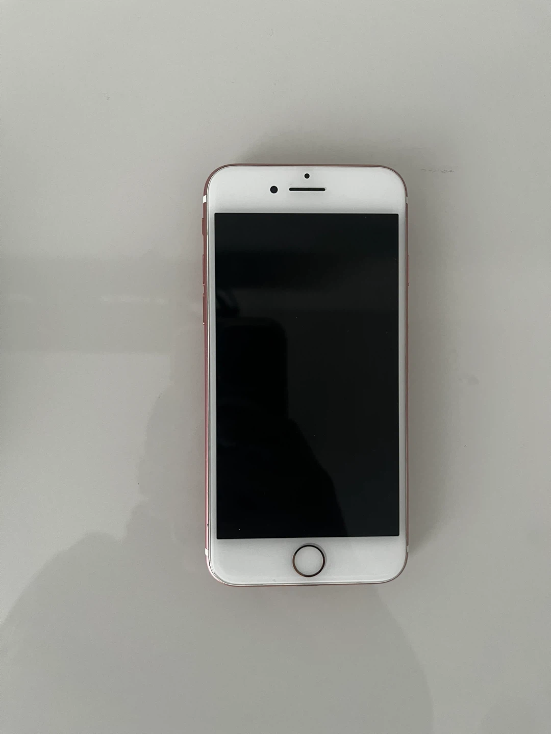 Apple iPhone 7 & Apple TV - photo 2