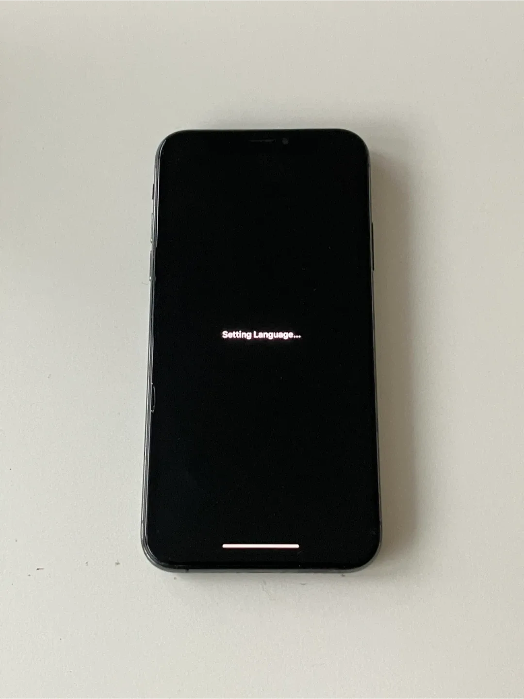 Apple iPhone XS - Black image indicator(3)
