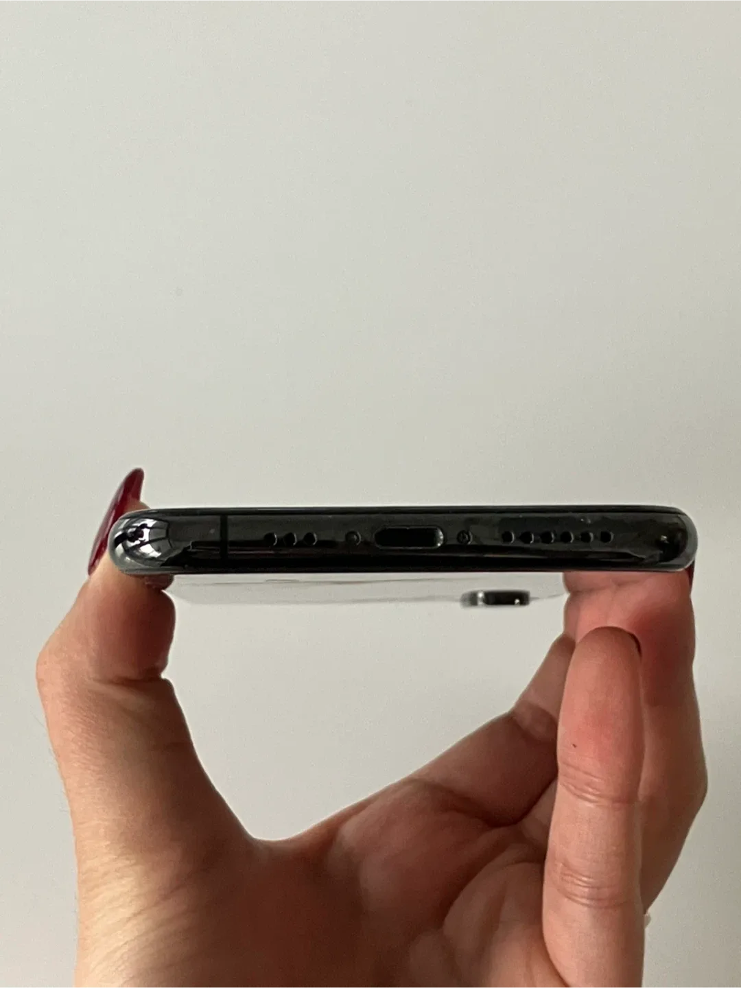 Apple iPhone XS - Black image indicator(5)