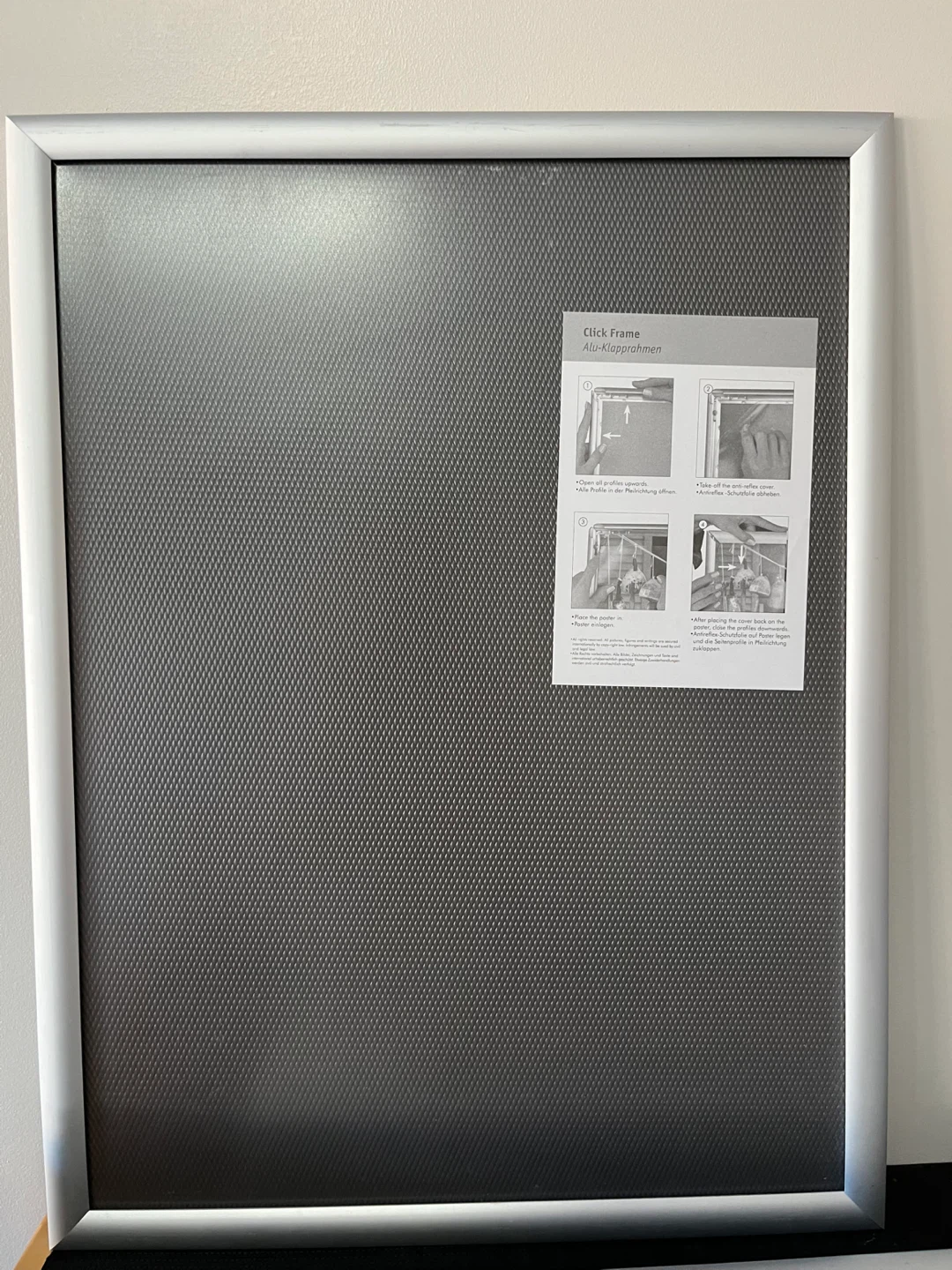 Front loading Click Frame 24x36