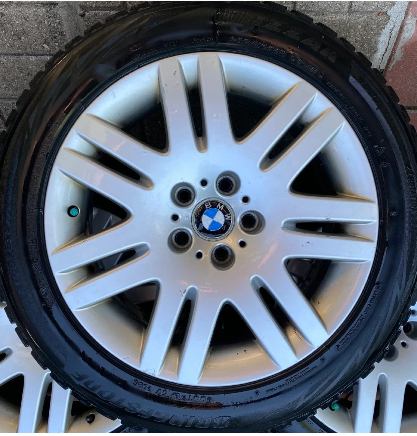 BMW Rims & Winter Tires - Bridgestone image indicator(3)