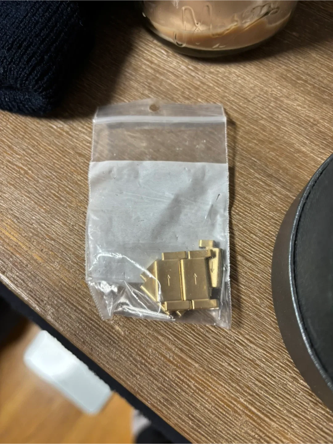 Citizen Eco-Drive Gold Watch image indicator(4)