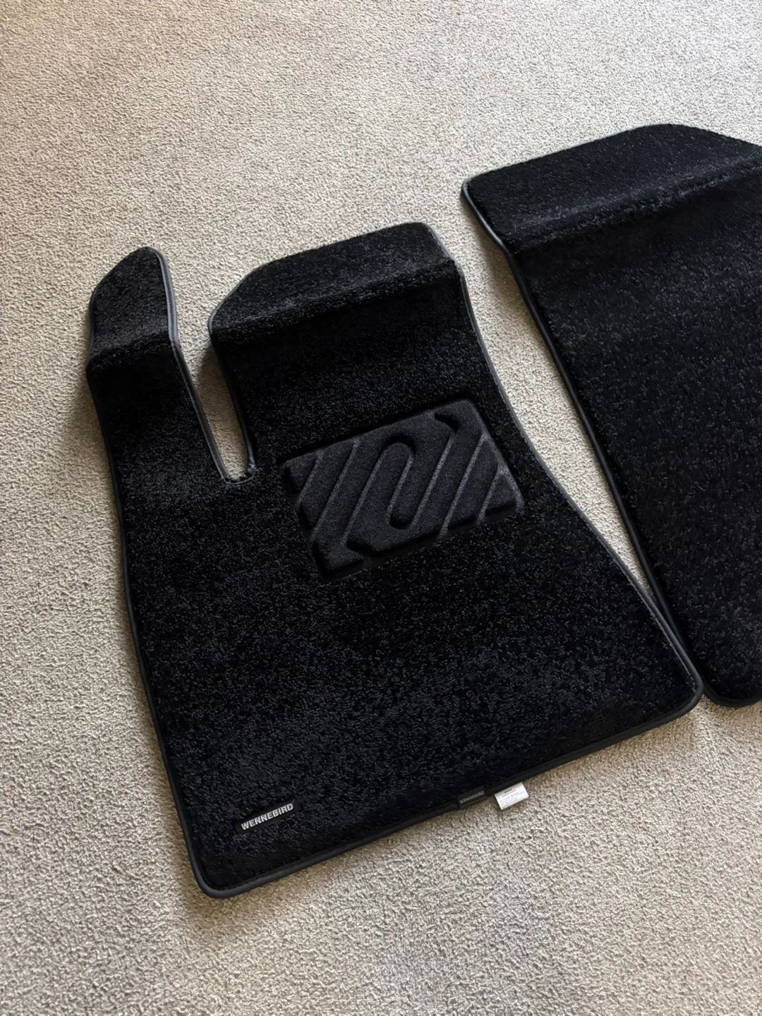 Tesla Model 3 Highland 2024-2026 Superior Front Row Carpets image indicator(2)