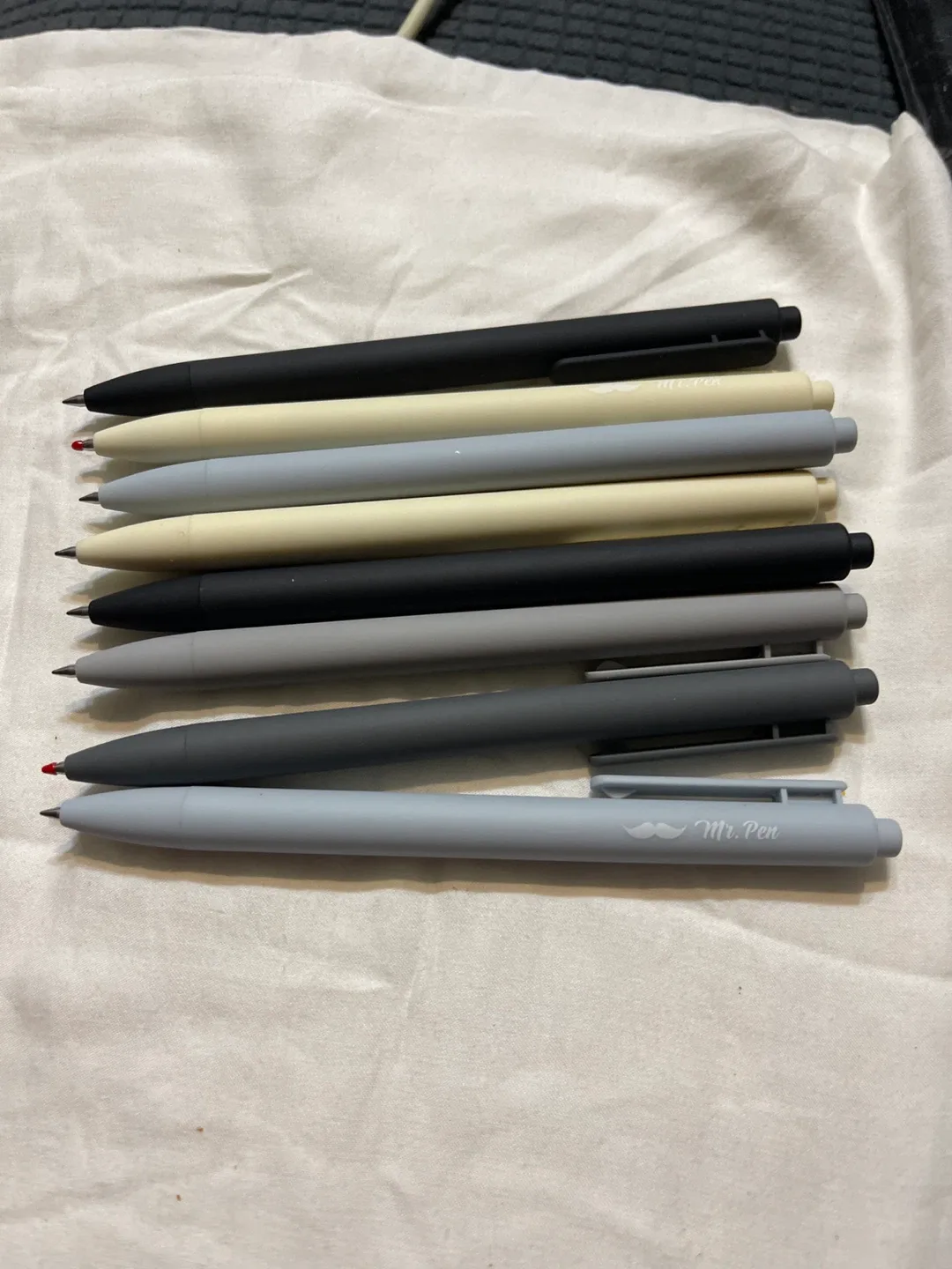 Mr. Pen Fineliner Pens - Set of 8 thumbnail