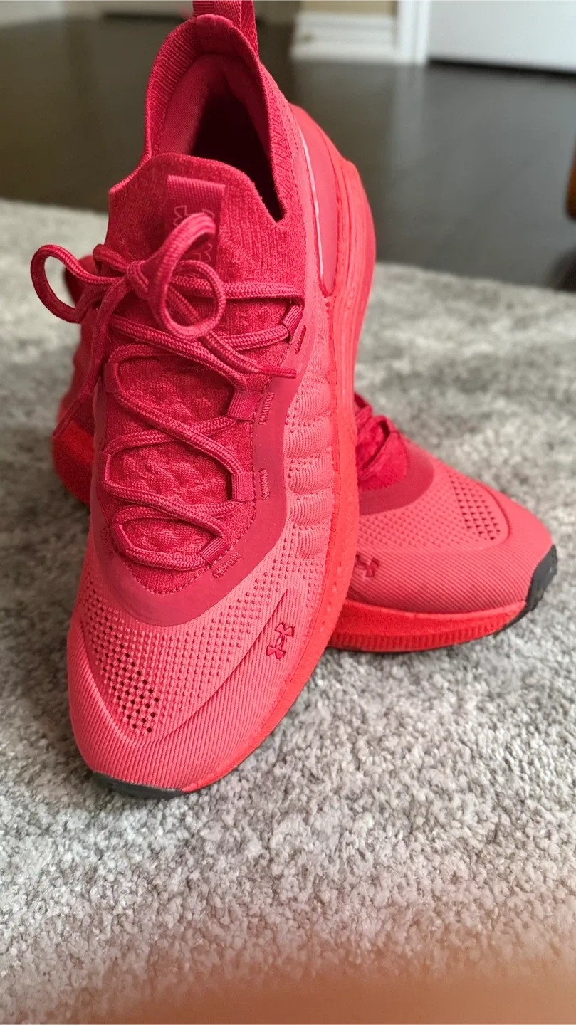 Under Armour Charged Rogue