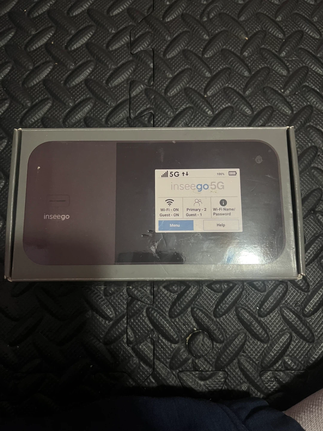 Inseego 5G MiFi M2000 Hotspot - Like New! - photo 3