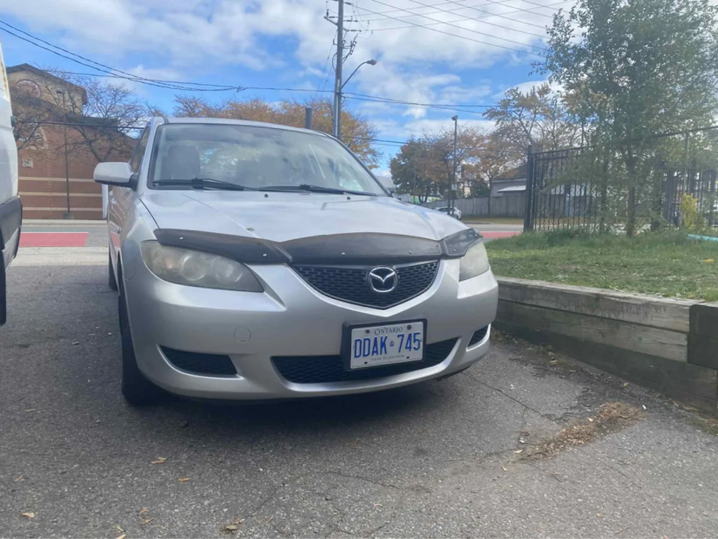 Mazda 3 Sedan - Silver thumbnail