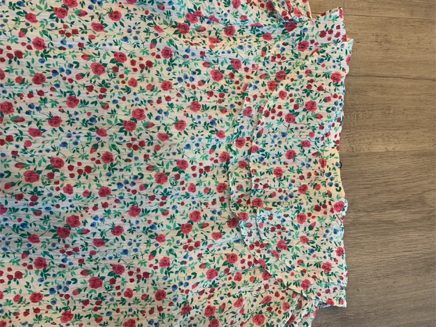 Zara Floral Print Blouse - Size L image indicator(10)