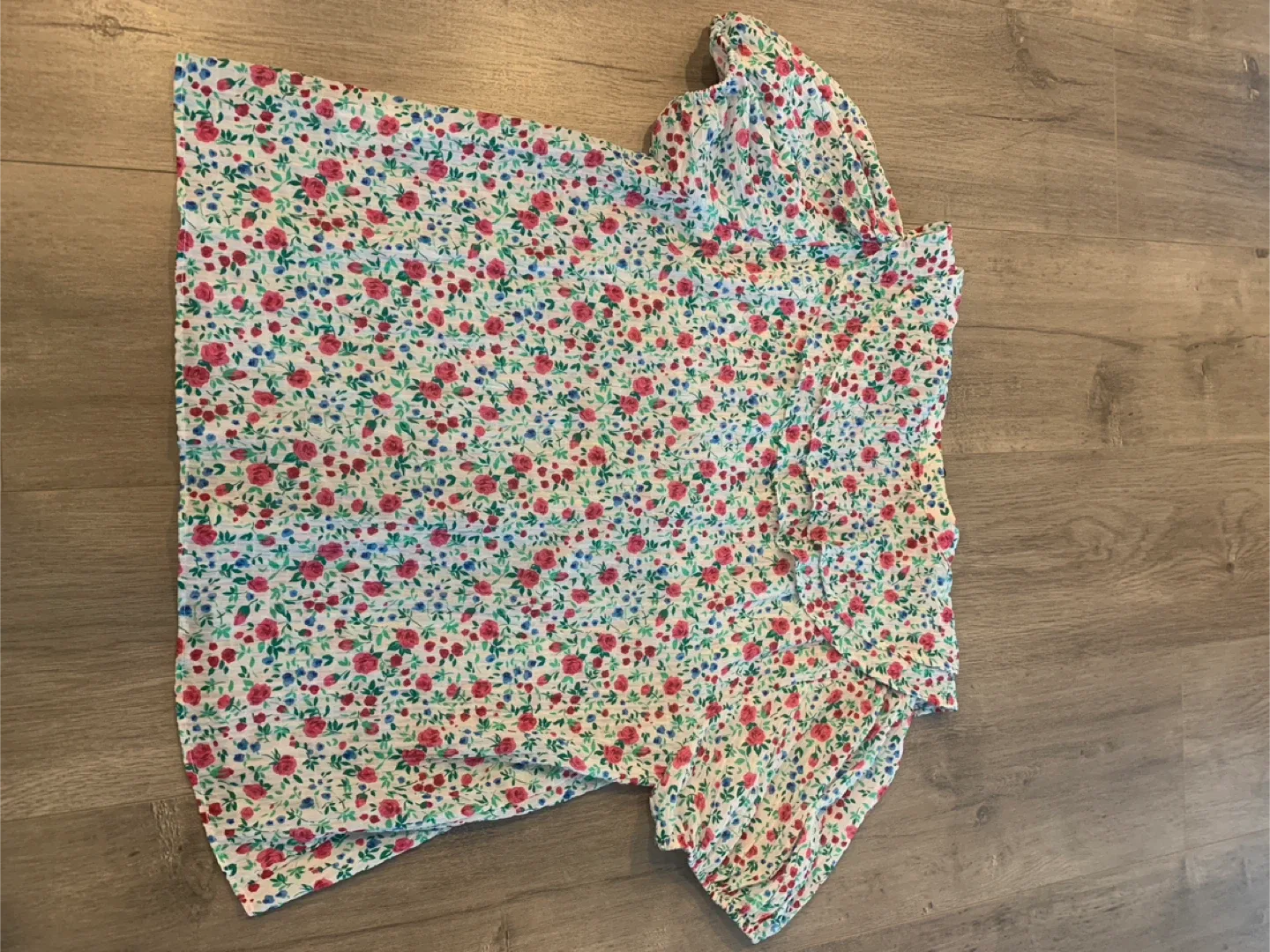 Zara Floral Print Blouse - Size L image indicator(9)