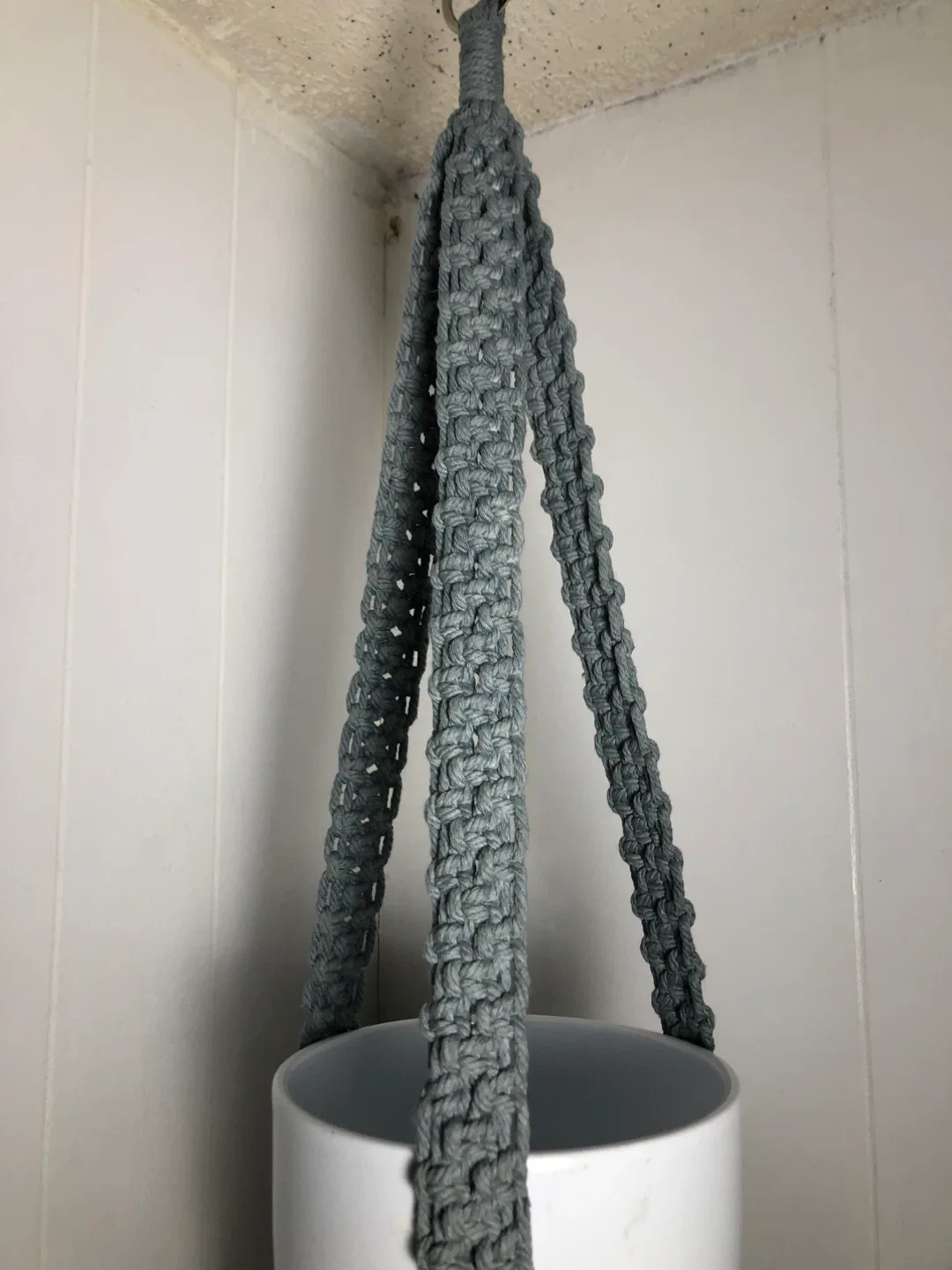 Grey Macrame Plant Hanger. NEW.
