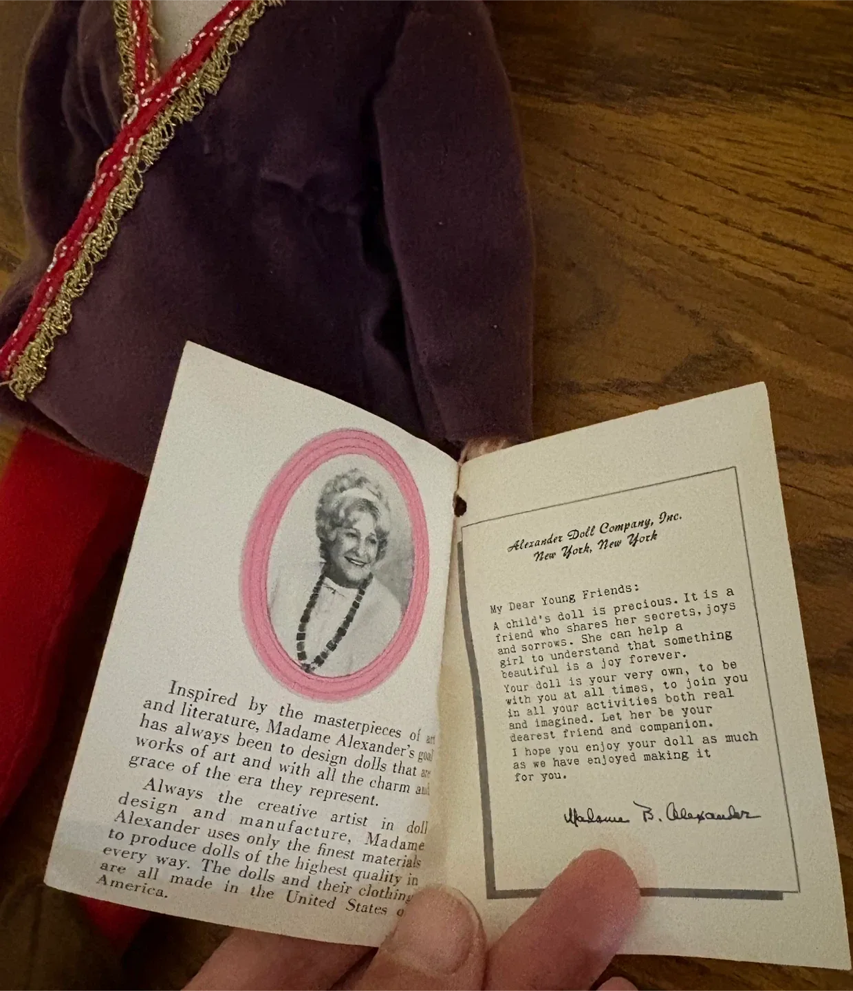 New Madame Alexander Romeo & Juliet Dolls image indicator(9)