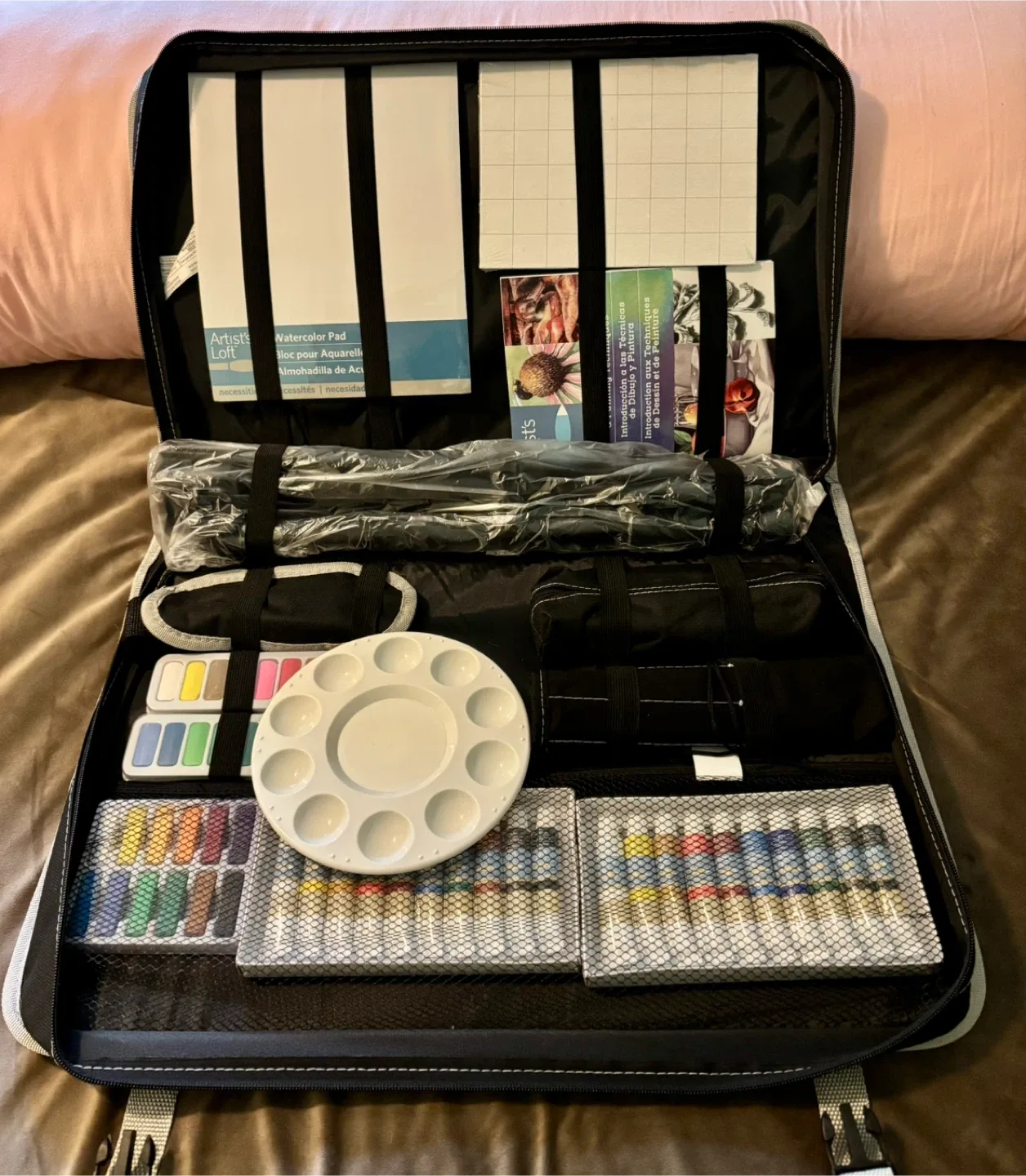 Michael’s Artist’s Loft™ 101 Piece Deluxe Easel Art Set image indicator(2)