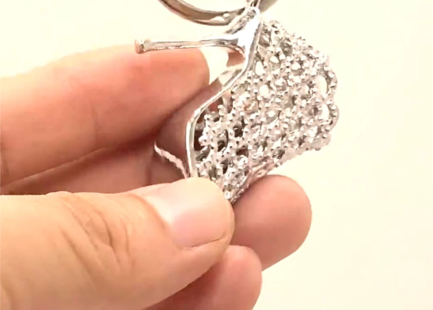 High Heel Shoe Keychain - Silver - photo 2