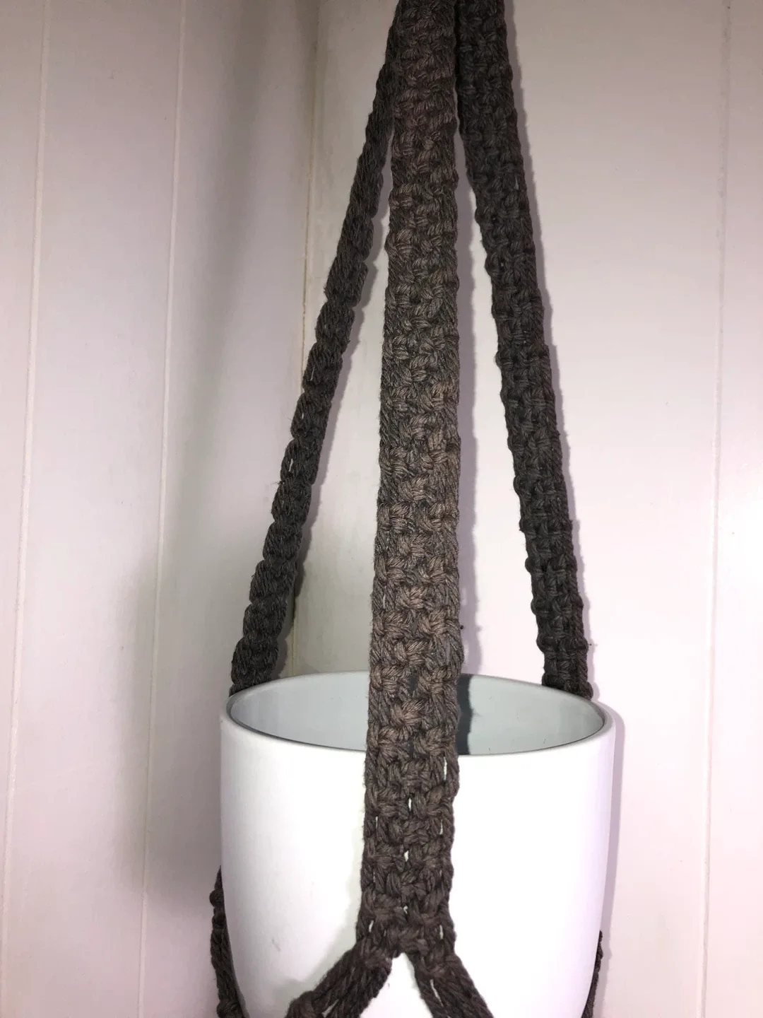Dark Brown Macrame Plant Hanger. NEW.