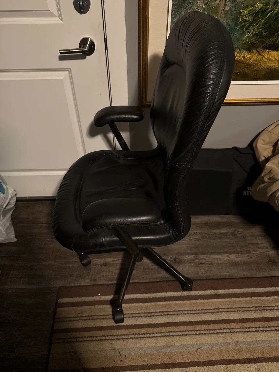 Black Leather Herman Miller Office Chair image indicator(2)