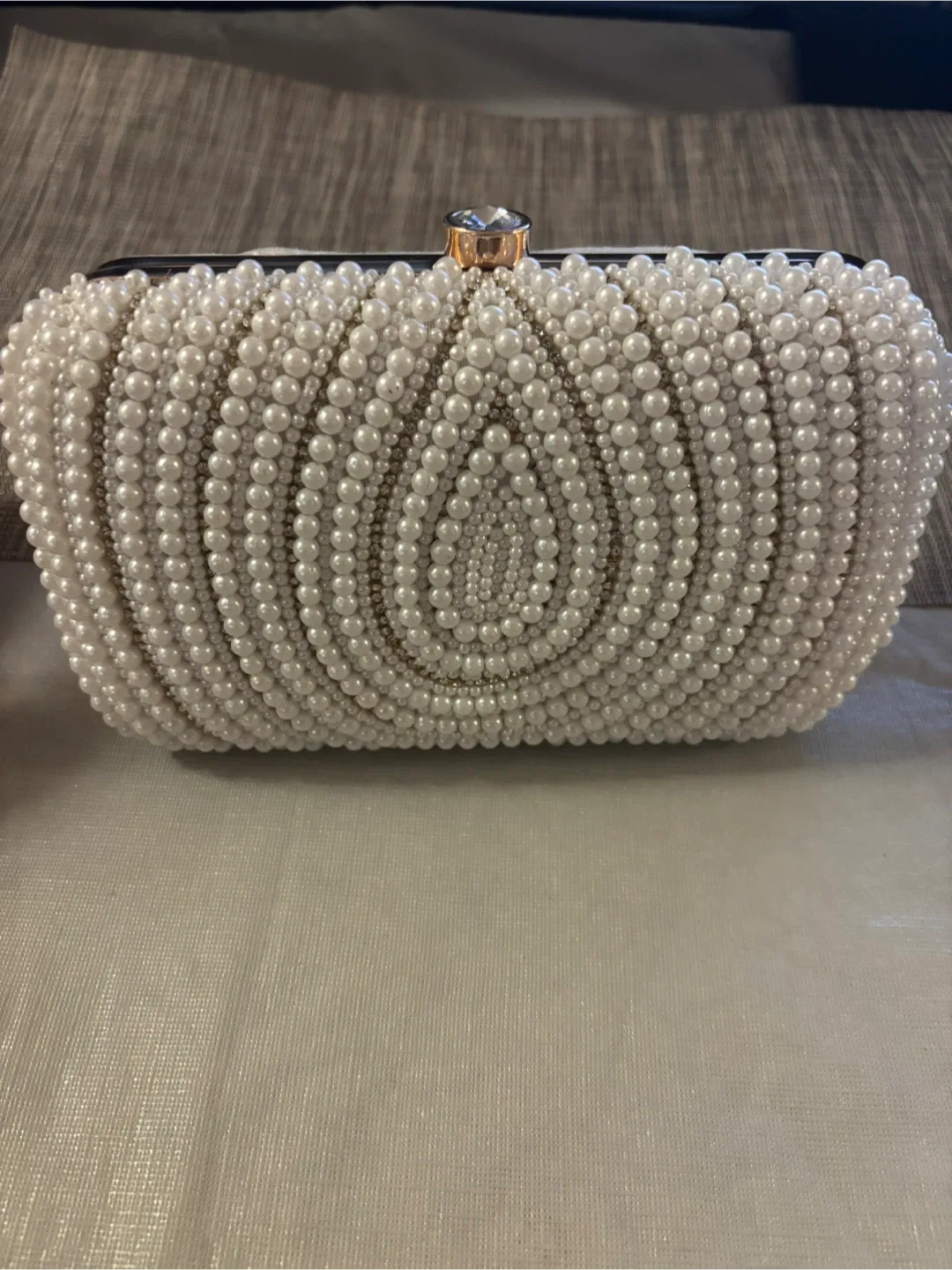 White pearl Beaded Clutch