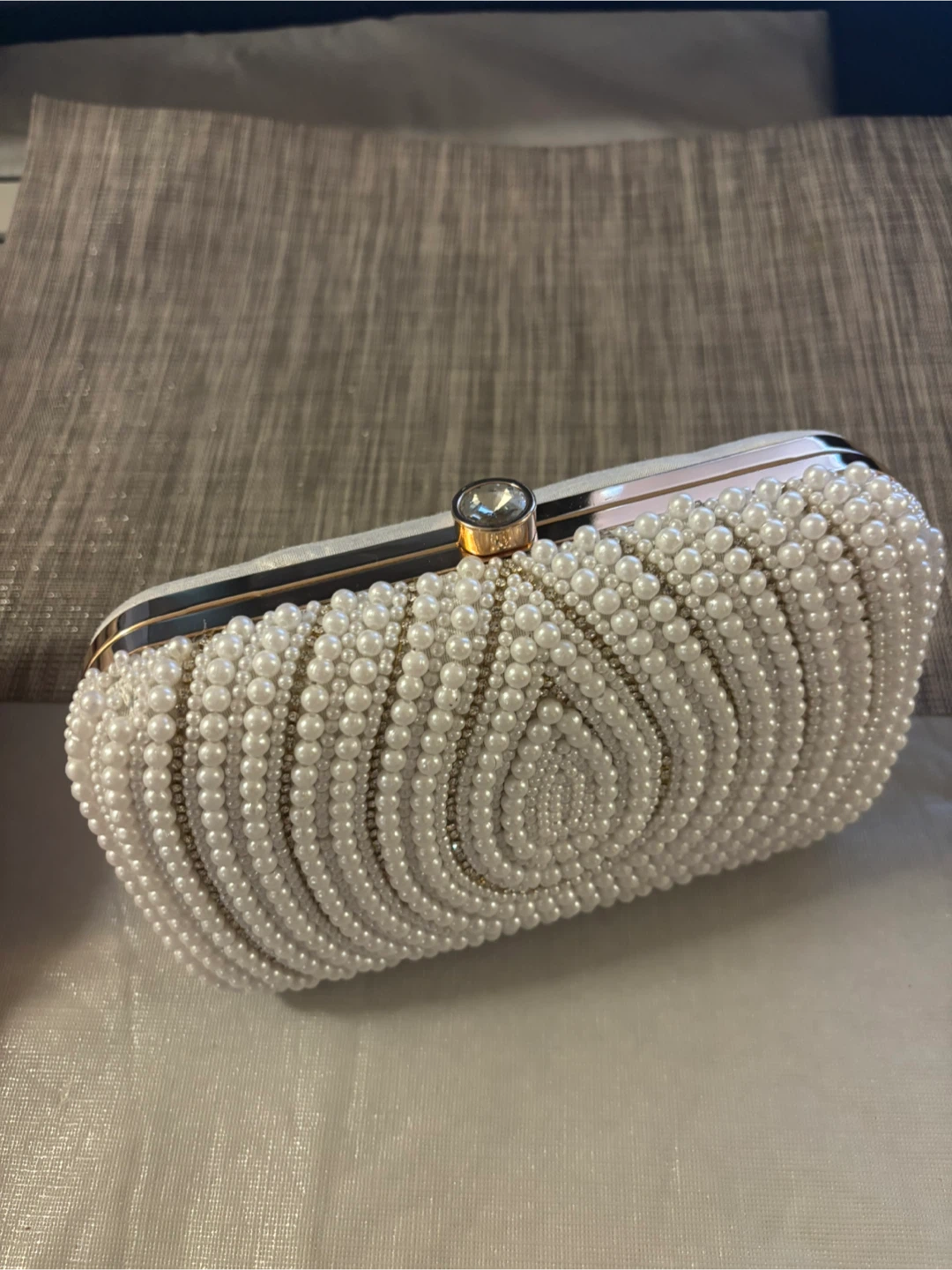 White pearl Beaded Clutch - photo 3