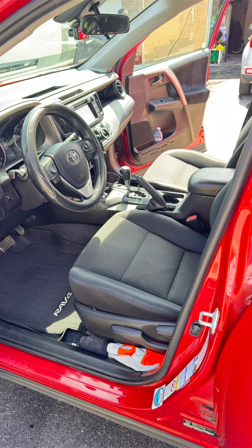 Toyota rav4 2017 LE AWD - photo 4