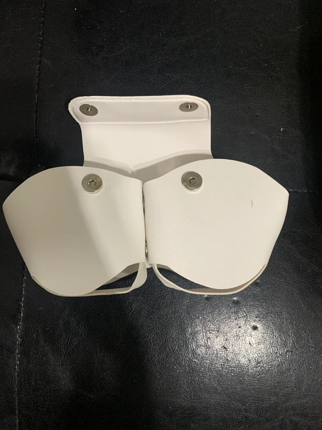 New Apple AirPods Max - White image indicator(4)