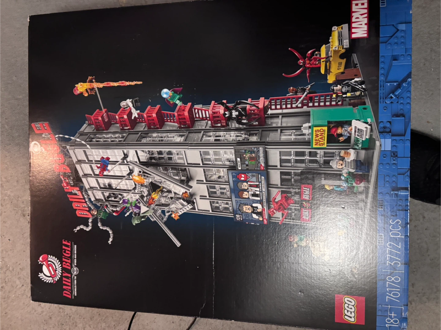 LEGO Marvel Daily Bugle 76178 - 3772 pcs - photo 2