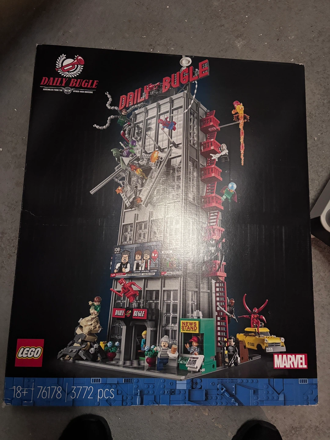 LEGO Marvel Daily Bugle 76178 - 3772 pcs - photo 3
