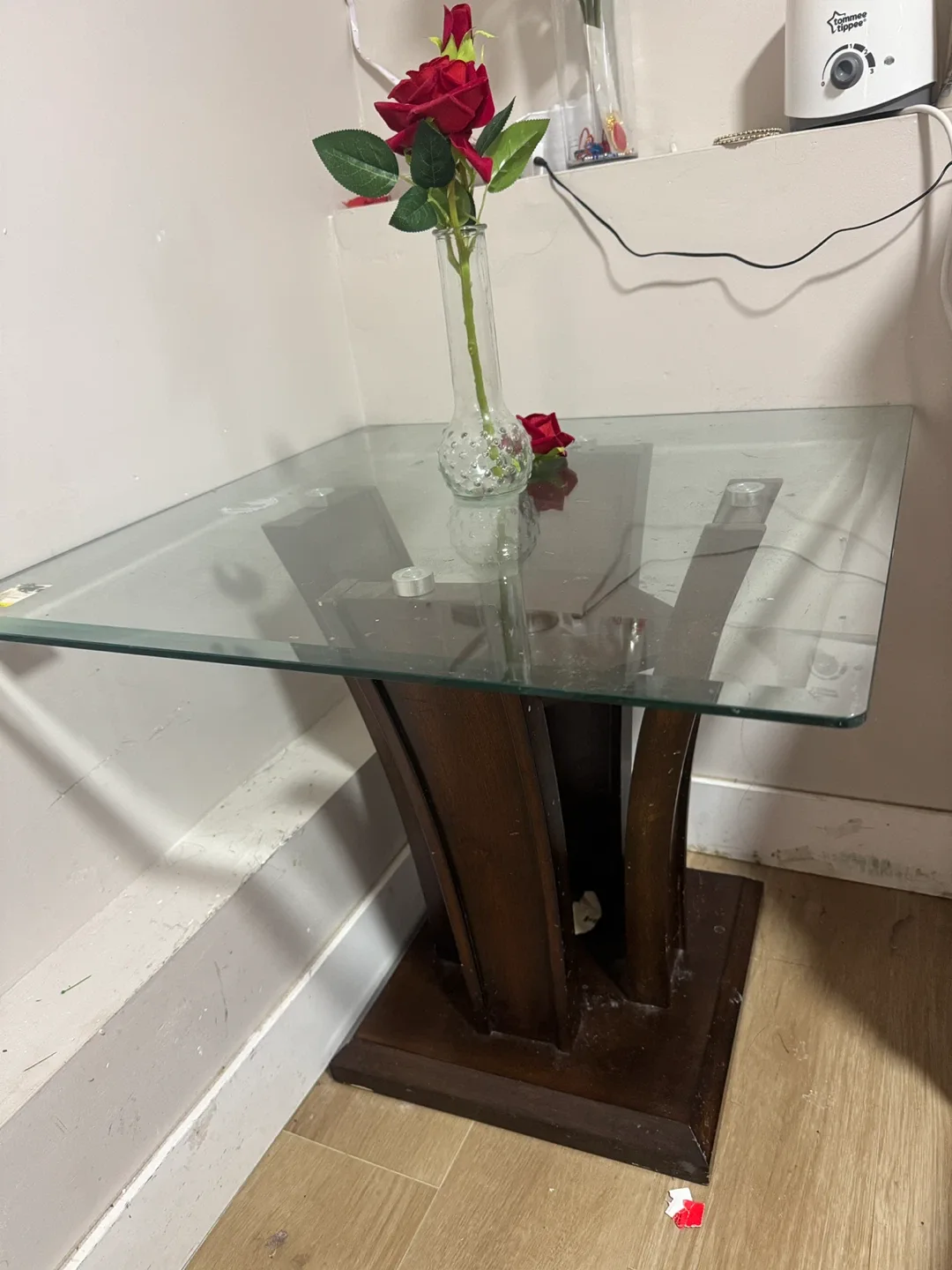 Glass Top Coffee Table image indicator(5)