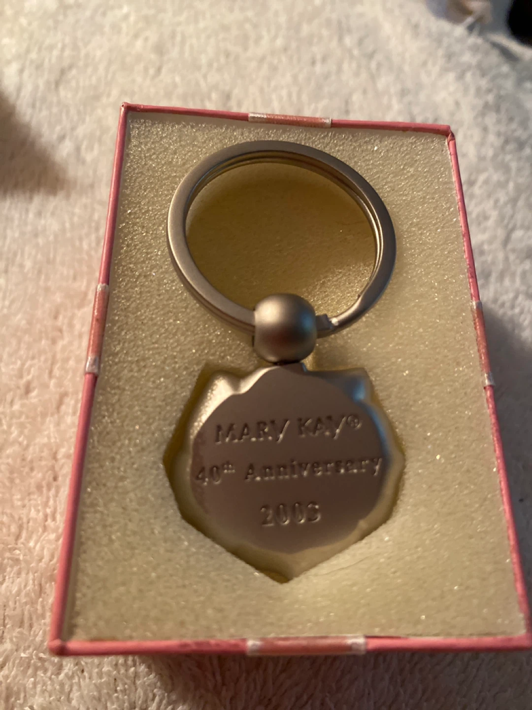 Mary Kay 40th Anniversary Keychain 2003 - photo 2