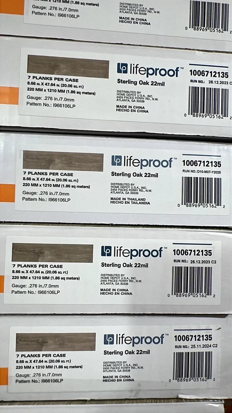 Lifeproof Sterling Oak Vinyl Plank Flooring (20.1 sqft/case) image indicator(6)