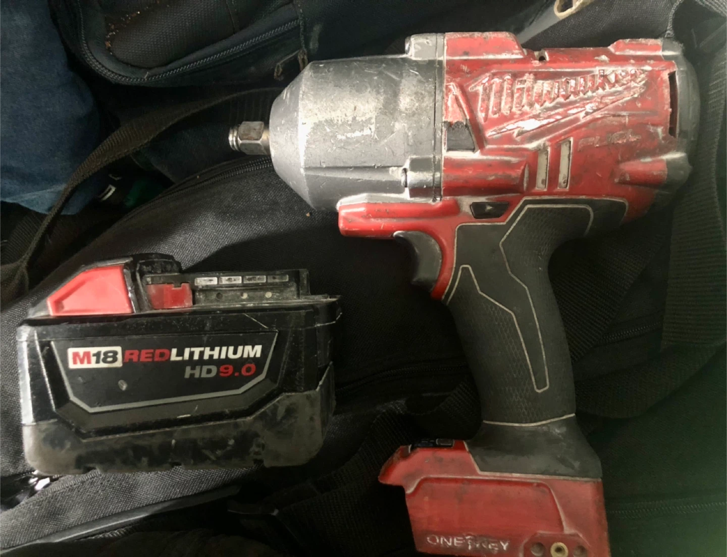 Milwaukee M18 Fuel 1/2” Impact Torque Wrench Kit