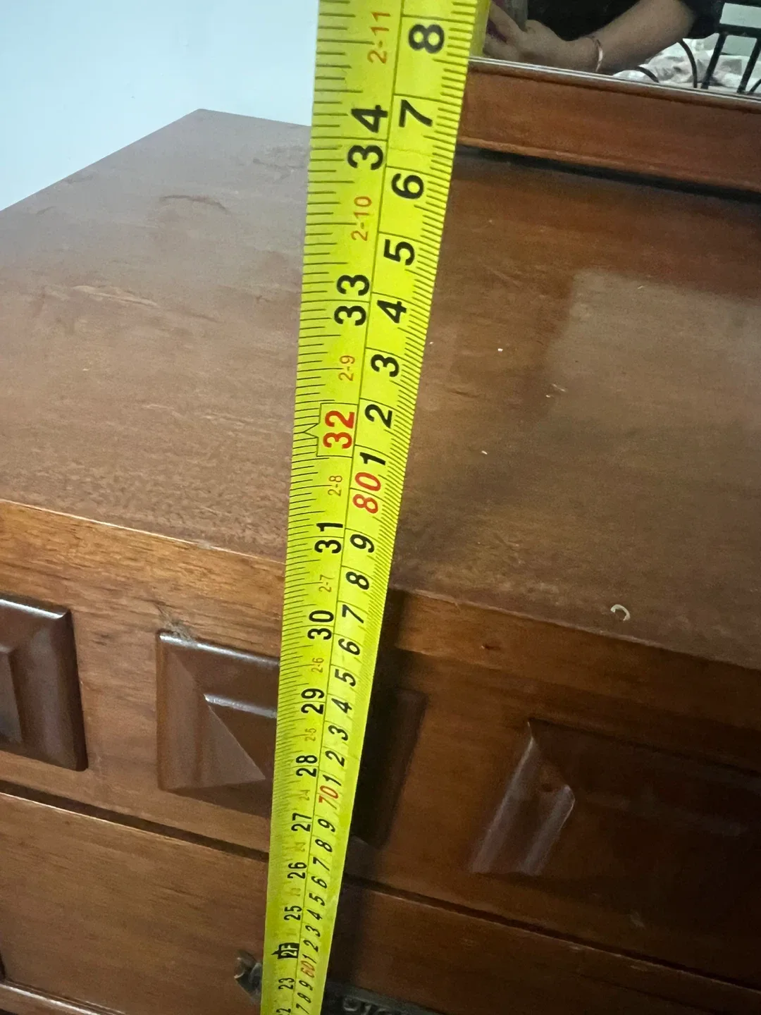 Wood Dresser with Mirror image indicator(6)