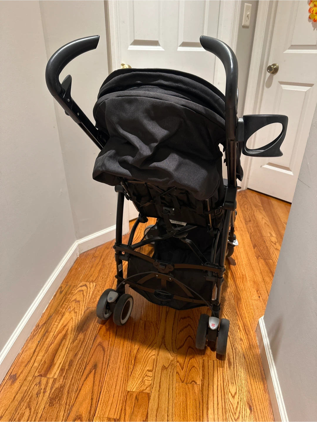 Maxi-Cosi Black Stroller 🥕 - photo 3