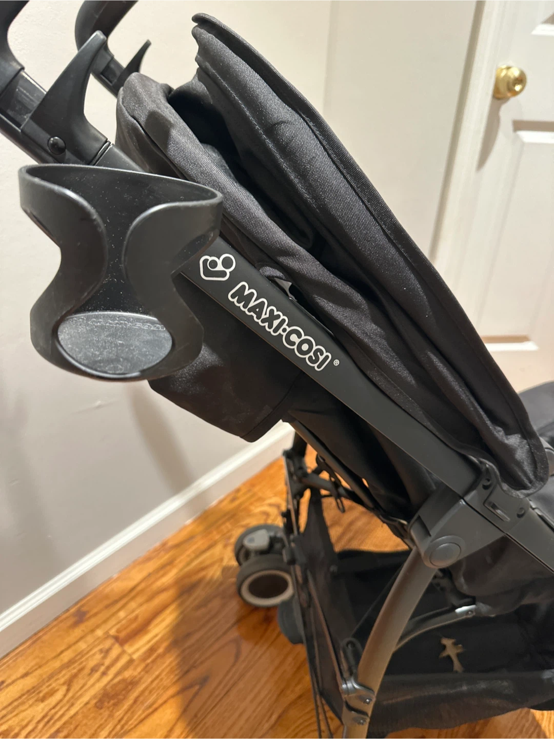 Maxi-Cosi Black Stroller 🥕 - photo 4
