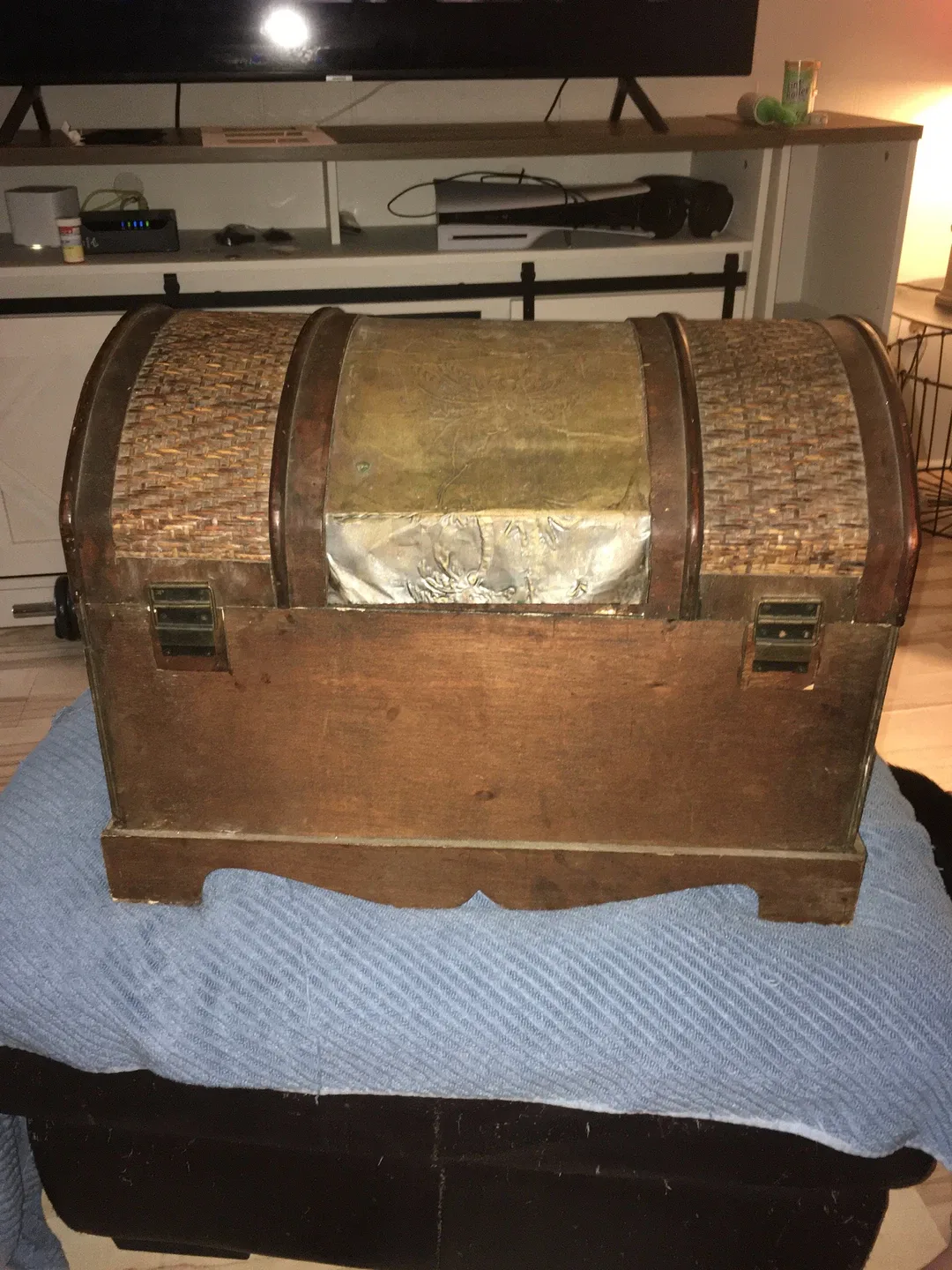 Vintage Wooden Steamer Trunk thumbnail