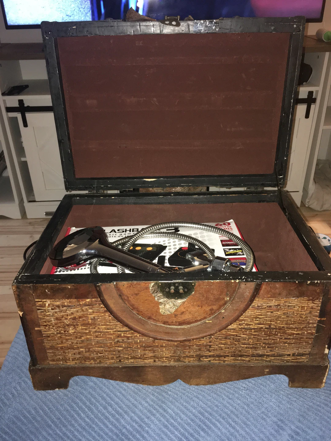 Vintage Wooden Steamer Trunk - photo 5