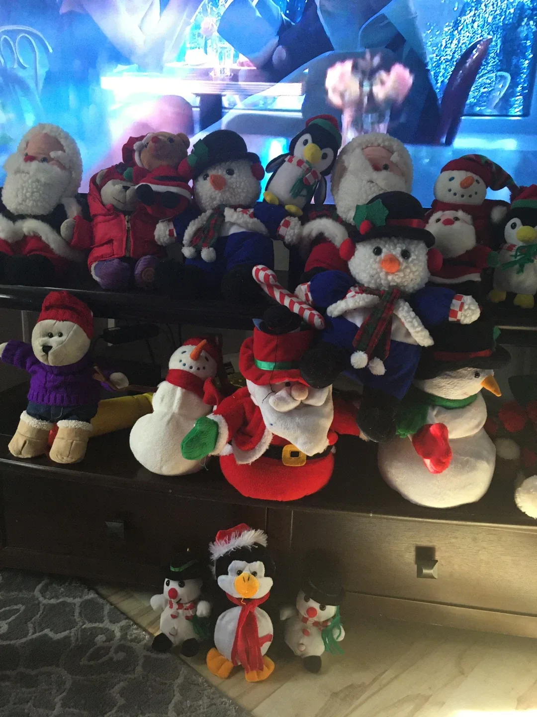 Christmas Plush Toy Collection image indicator(3)