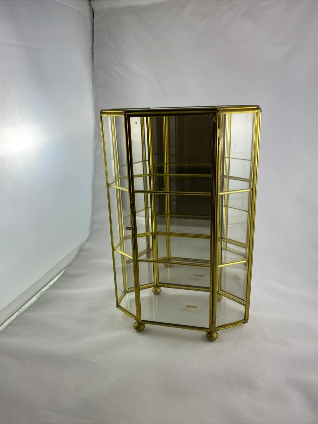 Vintage Brass & Glass Curio Display Cabinet image indicator(2)
