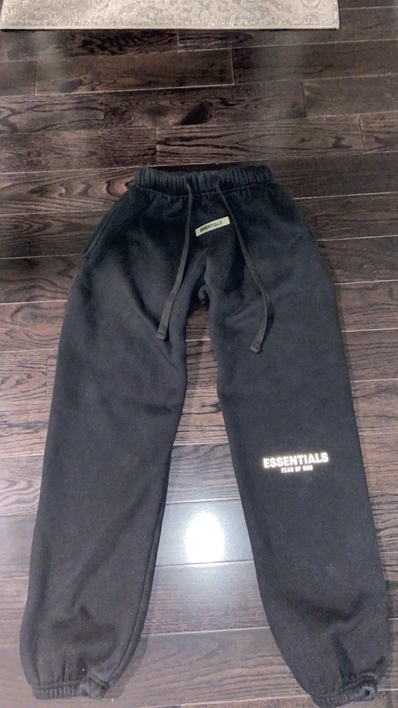 Essentials Fear of God Black Sweatpants - Size S thumbnail