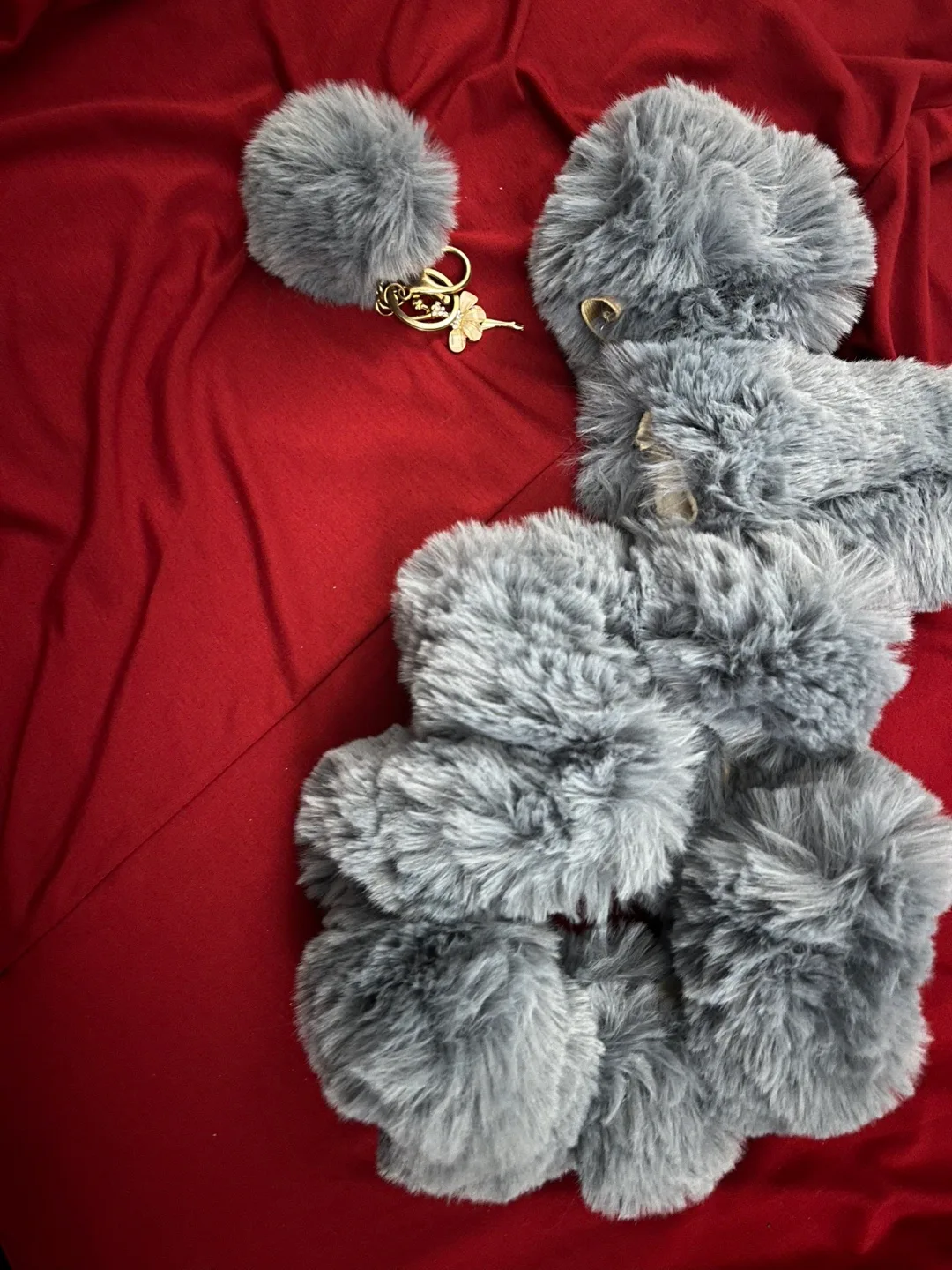 4Pcs/Set fluffy Furry Steering Wheel and a keychain image indicator(3)