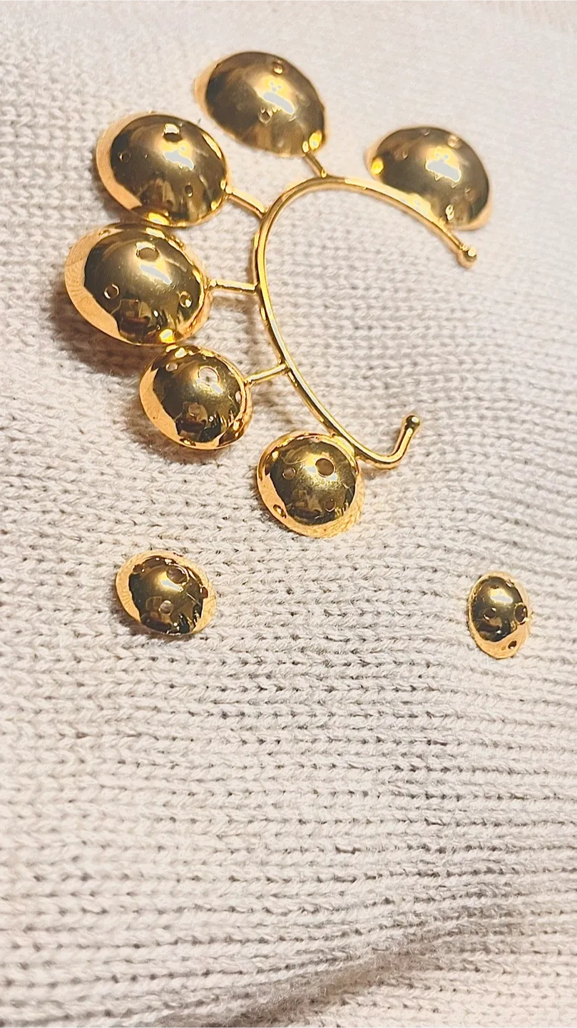 Gold Ear Cuff image indicator(2)