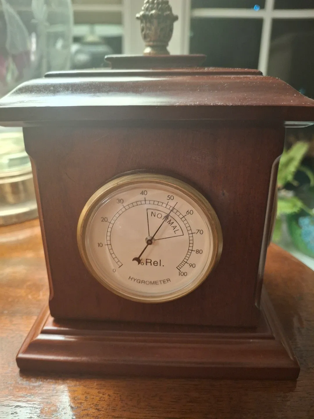Vintage Bombay Company rotating weather station clock image indicator(6)