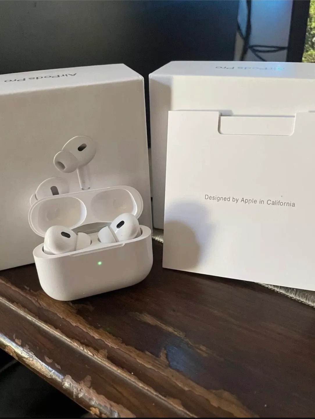 Apple AirPods Pro 2nd Generation - Like New!