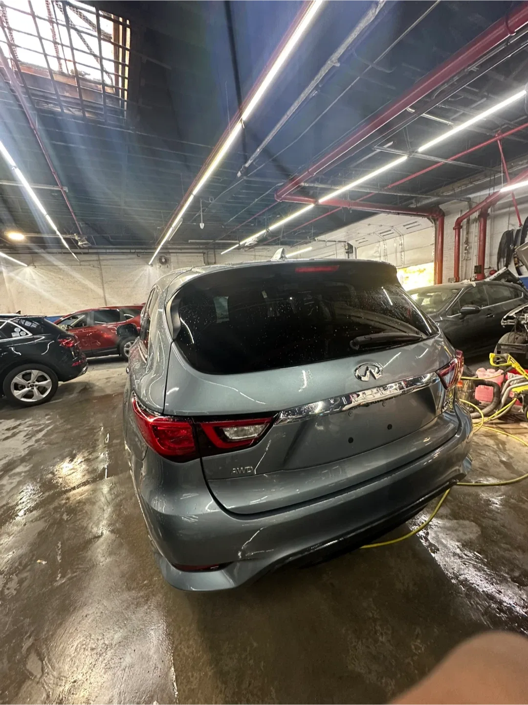 Infiniti QX60 SUV - Gray image indicator(5)