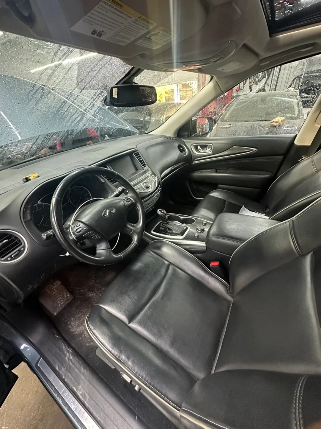 Infiniti QX60 SUV - Gray image indicator(7)