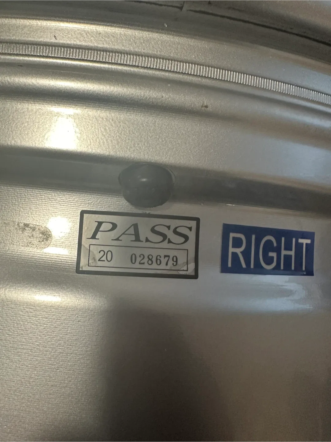 VOSSEN HYDROFORGED Silver Wheels - 20 image indicator(3)