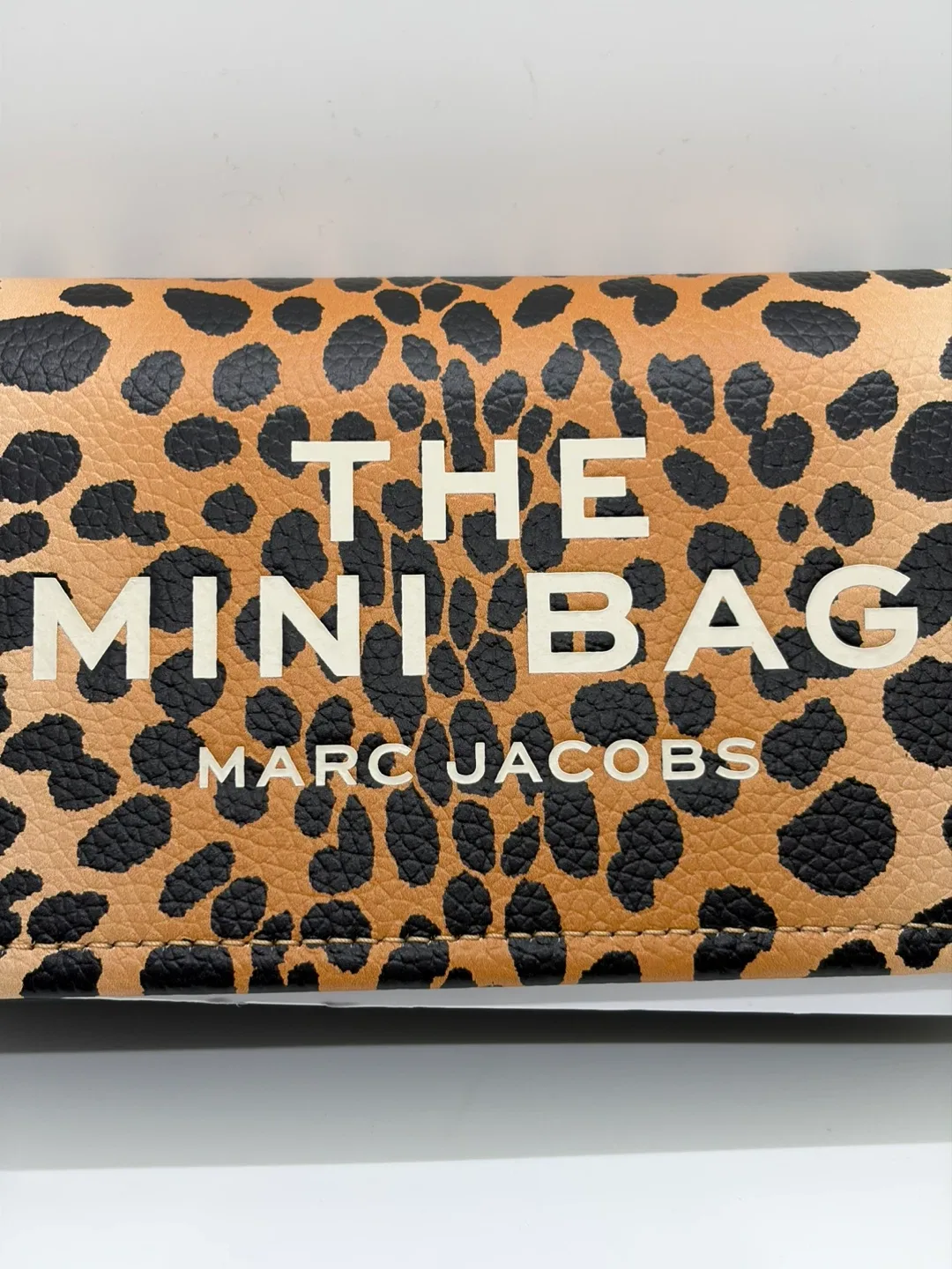 Marc Jacobs The Mini Bag - Leopard Print 🥕