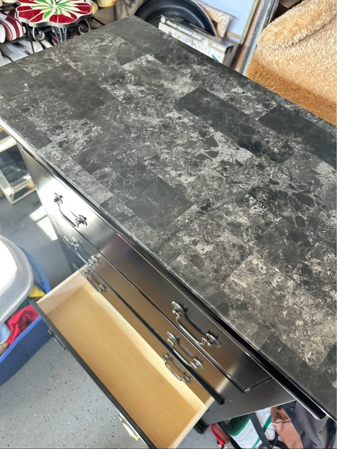 Black 6-Drawer Dresser with Marble Top image indicator(3)