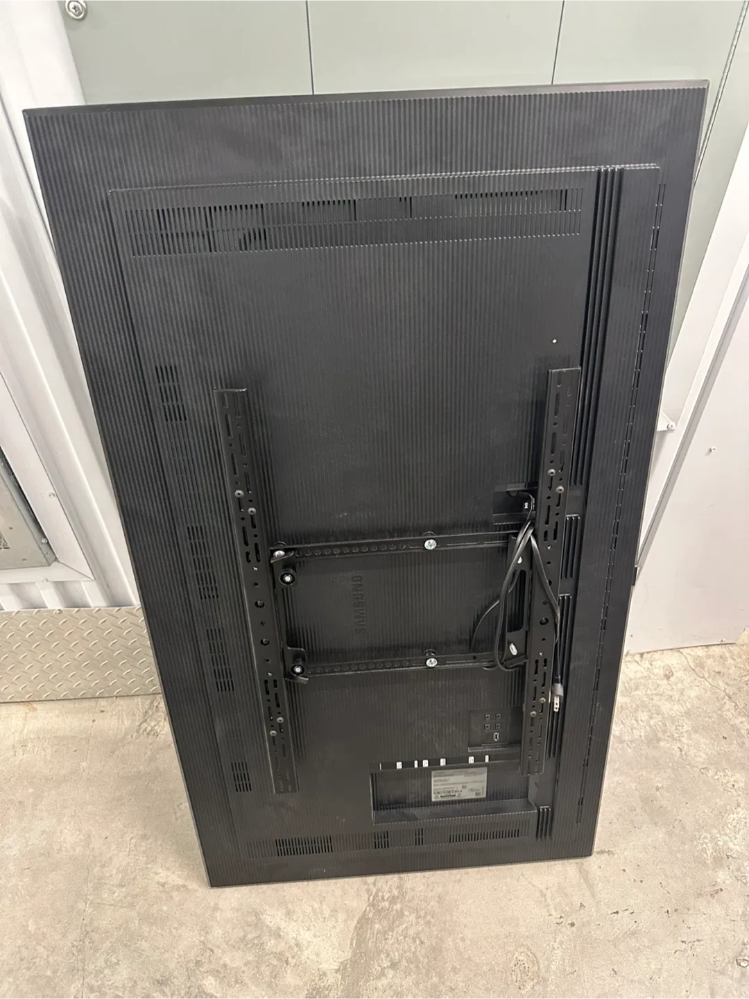 Samsung TV - Great Condition! image indicator(3)