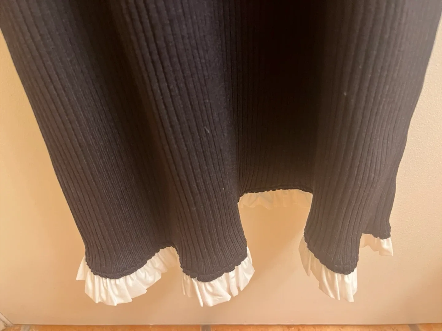 Black Dress image indicator(3)